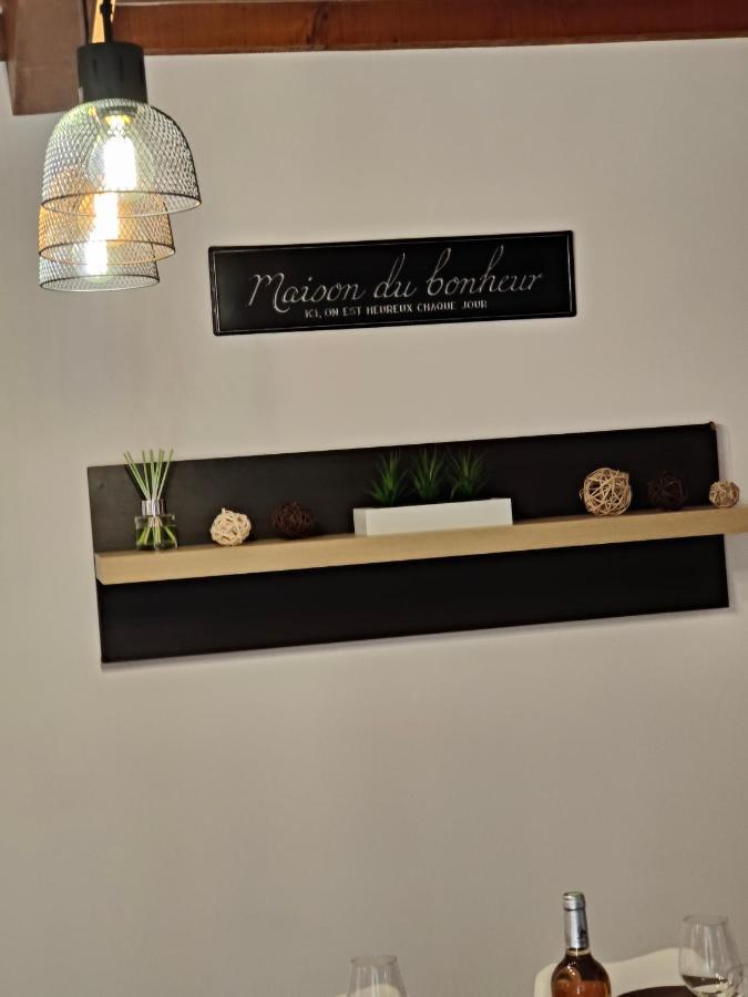 Gite Boutx 6 Personnes Avec Deux Lits Doubles Et 1 Canape Lit Exterior foto