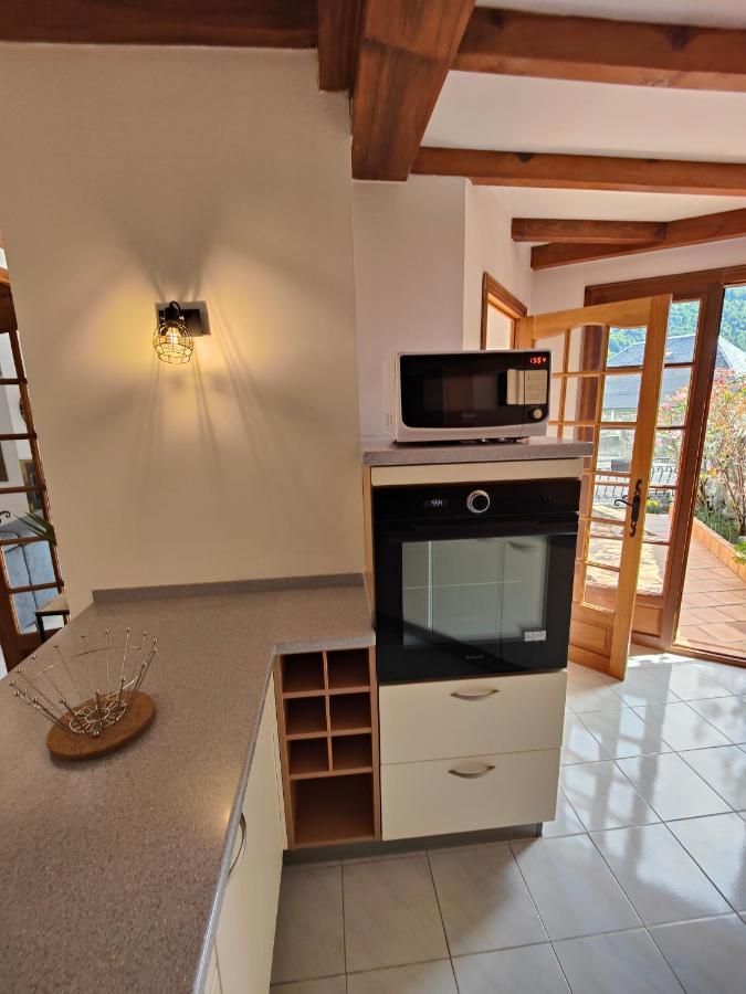 Gite Boutx 6 Personnes Avec Deux Lits Doubles Et 1 Canape Lit Exterior foto